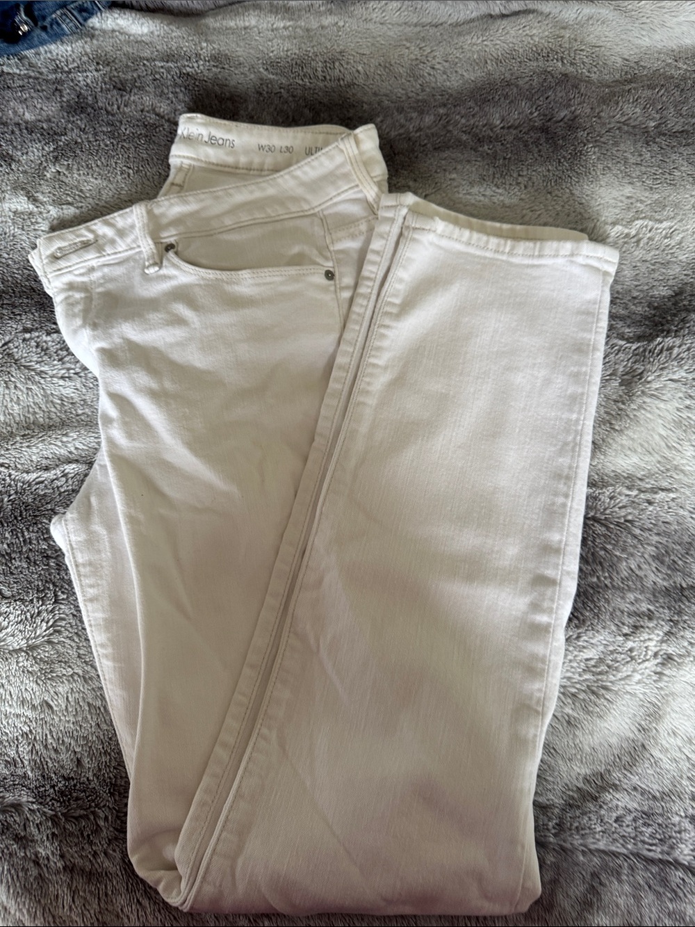 Calvin Klein Jeans Women’s Cream Skinny Jeans